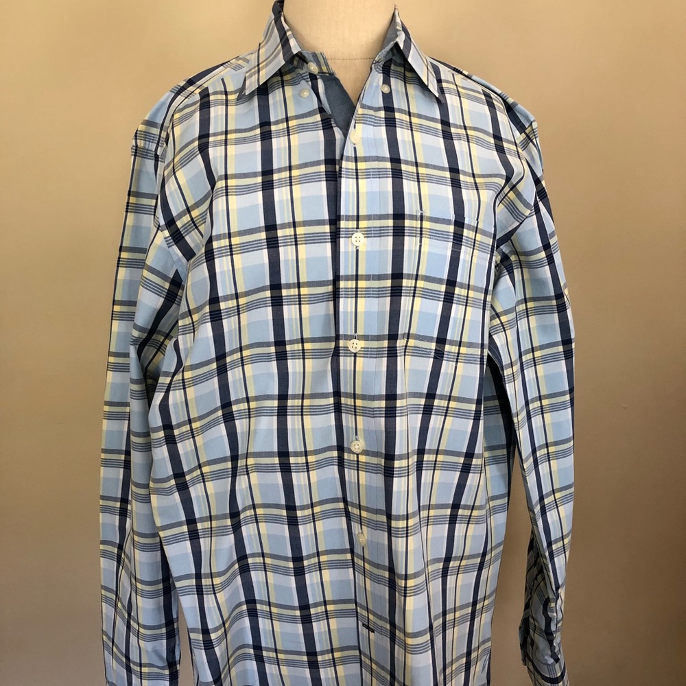 Men’s small Nautica plaid button down